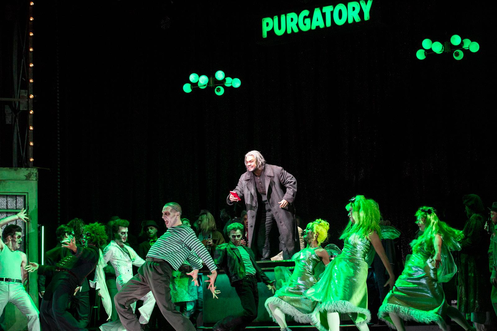 Les Contes d’Hoffmann | Staatsoper Berlin | © Bernd Uhlig